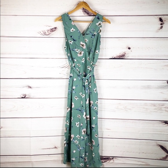 Sienna Sky Other - Floral Culotte Sleeveless Jumpsuit *LIKE NEW*